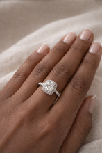 Load image into Gallery viewer, Diamond Ring